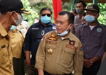 Al Haris Serahkan Alat PCR ke Labkesda Merangin