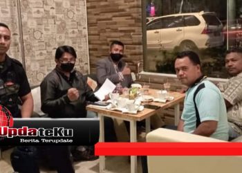 Ketum Yayasan Persaudaraan Flobamora Indonesia Angkat Bicara Soal Viralnya Video Gubernur NTT bersama Masyarakat
