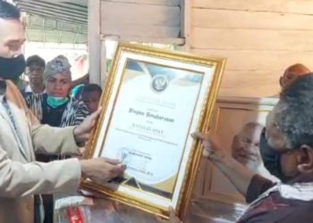 Beredar Video Jenazah Natalis Apay Tiba di Tanah Leluhurnya