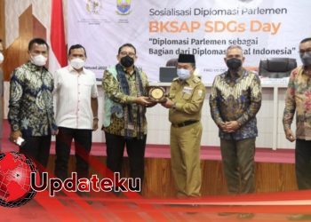 Al Haris : Kedatangan BKSAP DPR RI Dapat Mendorong Dan Meningkatkan Sinergitas Eksekutif Dan Legislatif Di Provinsi Jambi