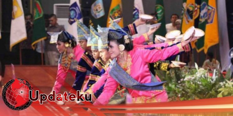 Sejarah Panjang Tarian Khas Sumatera Barat Tarian Piring,Tarian Makna Terdalam