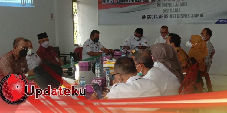 KPK Rapat Bersama KAD Provinsi Jambi , Berbagai Isu Mencuat