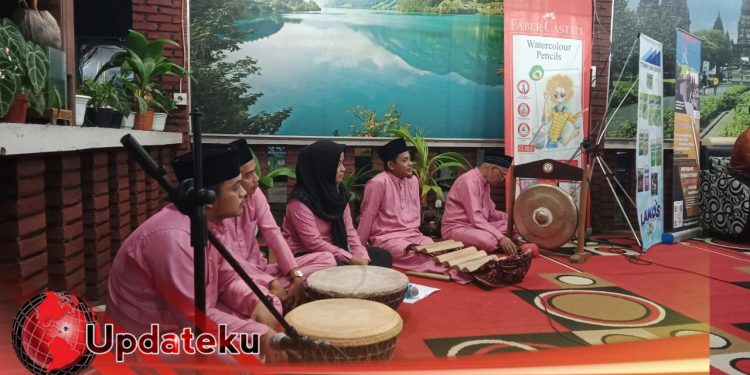 Sanggar Seni Sendang Roso Konsisten Tampilkan Budaya Masyarakat Jambi