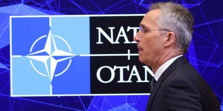 NATO Akhirnya Kirim Pasukan 40.000 Ke Ukraina