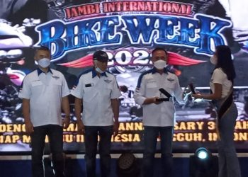 Di Puncak HUT IMBI Syarif Fasha Jelaskan Alasan Pilih Rute Touring Lewat Seberang Kota Jambi