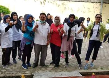 Kelompok Senam Apresiasi Kedatangan Farti Suandri