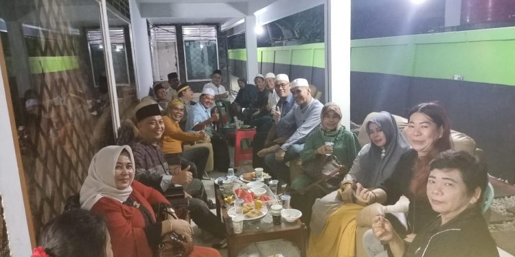 Farti Suandri Diundang Tokoh Masyarakat Berbuka Puasa Bersama