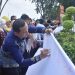 Pemkot Jambi Meriahkan Hari Batik Nasional di Seputaran Tugu Keris