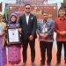 Raih Rekor MURI, Hj. Hesnidar Haris Ajak Masyarakat Cintai Batik Jambi