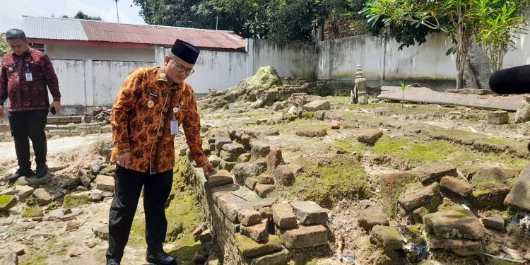 Wawako Jambi Maulana Tinjau Situs Peninggalan Budaya Zaman Hindu-Buddha di Solok Sipin