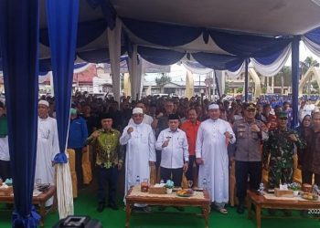 Gubernur Jambi, Al Haris Berikan Bantuan Sosial Kepada Nelayan Terdampak  Penyesuaian Harga BBM di Tanjabbar