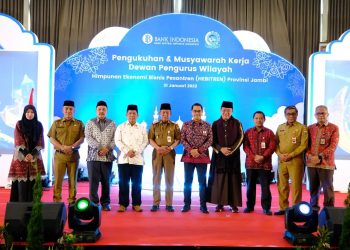 Wagub Hadiri Pengukuhan DPW Himpunan Ekonomi Bisnis Pesantren