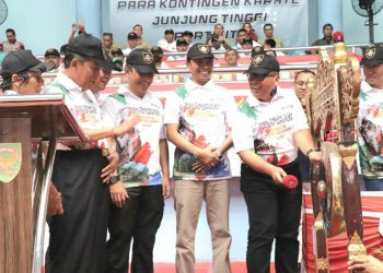 Wagub Abdullah Sani Hadiri Acara Pembukaan Turnamen Karate Piala Pangdam II/Sriwijaya di GOR Kotabaru