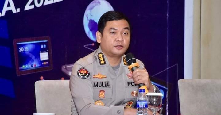 Helikopter Yang Ditumpangi  Kapolda Jambi Lakukan Pendaratan Darurat