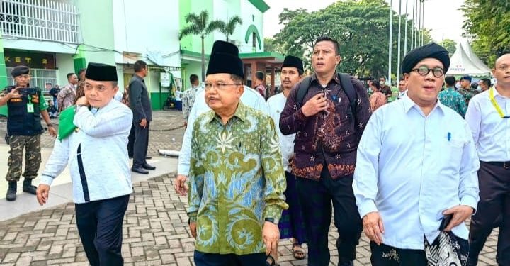 Al Haris Hadiri Puncak Satu Abad NU di Sidoarjo