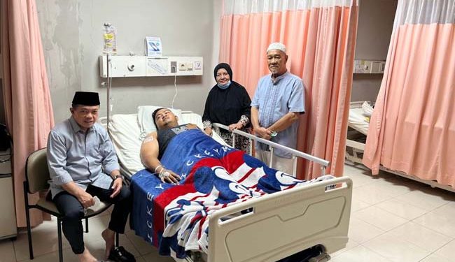 Wartawan Korban Pembacokan Mendapat Kunjungan dari Gubernur Jambi Al Haris