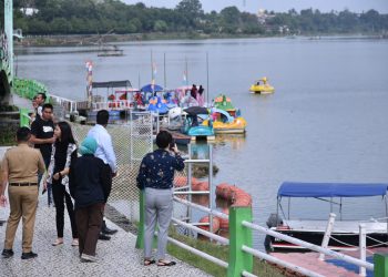 Lokasi Proyek Ketahanan Iklim, Tim TFURP Singapura Tinjau Danau Sipin