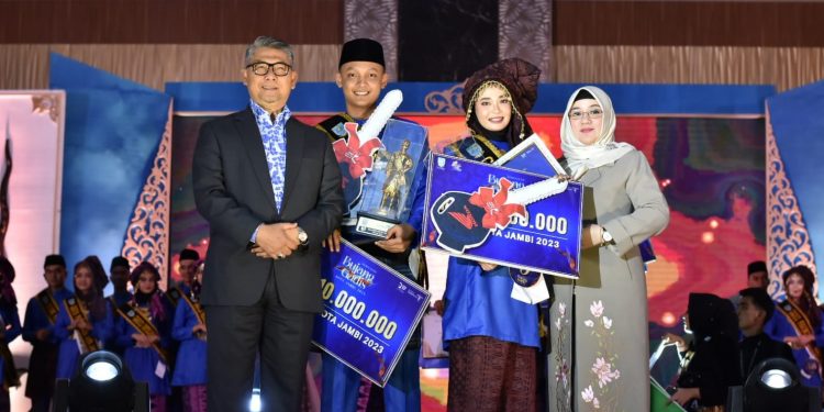 Malam Grand Final Bujang Gadis Kota Jambi Sukses Digelar, Dihadiri Walikota Jambi Syarif Fasha