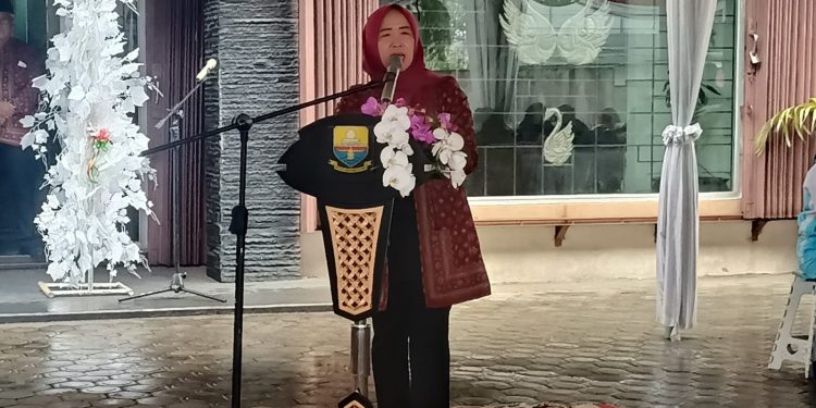 Hj.Hesti Haris : Semoga Adanya Pasar Murah Bisa Menjadi Penyemangat Ekonomi Masyarakat