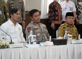 Al Haris Imbau Perusahaan Batubara Tertibkan Para Sopir