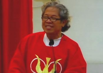 Perayaan Jumat Agung di Gereja Santa Teresia Jambi Berjalan Hikmat