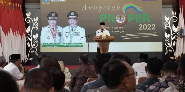 Serahkan Penghargaan Proper, Gubernur Jambi Al Haris Harap Perusahaan Jaga Lingkungan