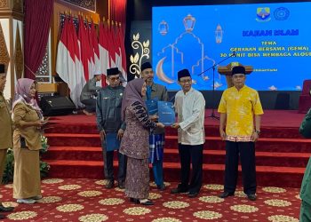 Hj. Hesnidar Haris Buka Kelas Gratis Bagi Para Ibu dan Masyarakat Yang Ingin Belajar Baca Al-Qur’an