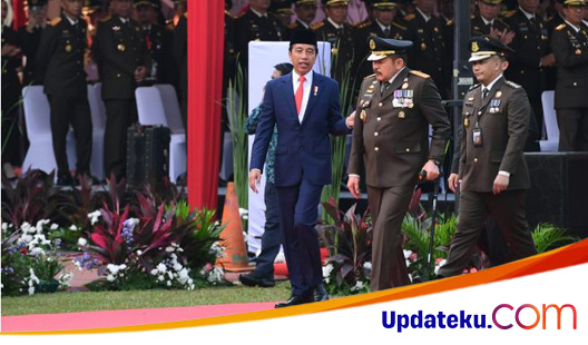 Hadiri Upacara Peringatan Hari Bhakti Adhyaksa ke-63, Presiden Apresiasi Kinerja Kejaksaan RI