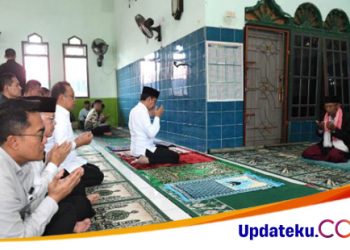 Presiden Jokowi Tunaikan Salat Jumat di Masjid Al Jihad Tanjung Agung