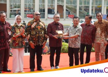 Gubernur  Al Haris : Satu Hari Bersama Jambi Ajang Perkenalkan Unggulan Jambi di Tingkat Nasional