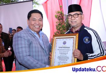 Kepala BNN RI Berikan Penghargaan kepada Walikota Jambi