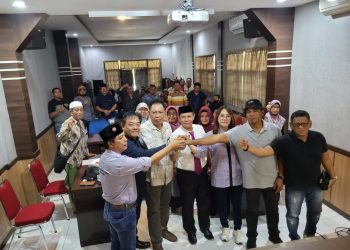 Setelah Dilakukan Voting Suara Dalam Rapat Luar Biasa Forkom Ormas Kota Jambi , Amir Akbar Terpilih Menjadi Plt Ketua