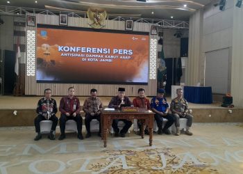 Konferensi Pers Pemkot Jambi Terkait Dampak Kabut Asap