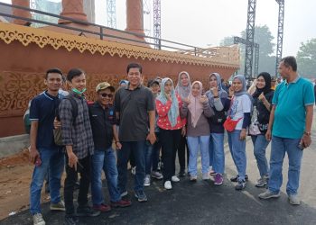 Sukseskan STQH Nasional 2023, Seluruh ASN Pemprov Gotong Royong Bersihkan Lokasi Kegiatan