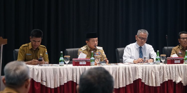 Gubernur Al Haris Ajak Forum CSR Salurkan Bantuan Sesuai Undang-Undang