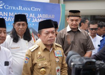 Resmikan Masjid Al Jabbar, Gubernur Al Haris: Gunakan Masjid Sebagai Sarana Pendidikan