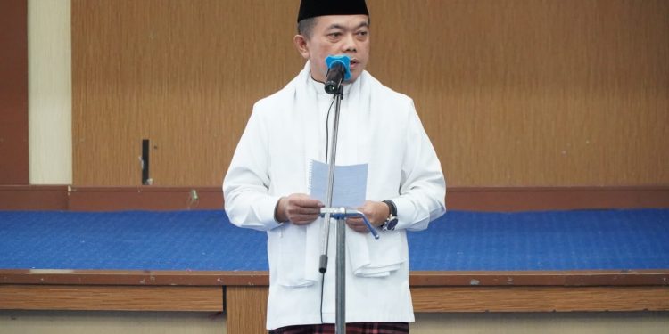 Hari Ke-5 Ramadhan 1445 H, Gubernur Al Haris Silaturahmi dan Buka Puasa bersama Masyarakat Sungai Penuh serta Teken beberapa MoU