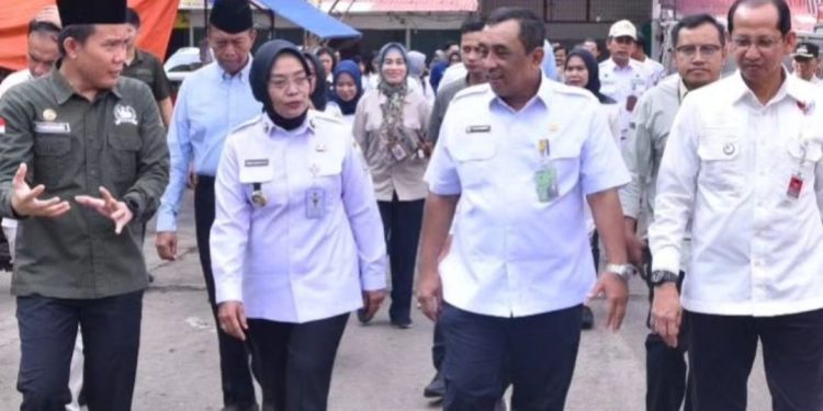 Pj Walikota Jambi Dampingi Deputi Kerawanan Pangan dan Gizi Kementerian Pertanian R.I Pantau Harga Pangan