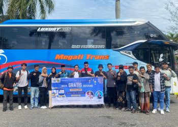Wakili Gubernur Jambi, Staf Ahli dan Kadis Kominfo Sambut Kepulangan Mahasiswa Jambi Yang Menimba Ilmu di Perantauan