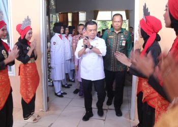 Gubernur Al Haris Apresiasi 25 Siswa SMA Negeri 2 Masuk PTN Favorit