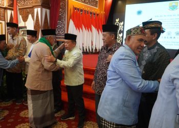 Gubernur dan Wakil Gubernur Halal Bi Halal Bersama MUI, LAM dan Ormas Islam Provinsi Jambi
