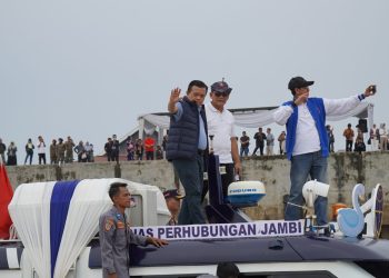Gubernur Al Haris: Parade Perahu Hias Lestarikan Tradisi Nenek Moyang Dahulu