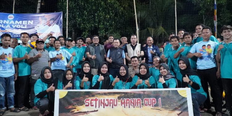 Gubernur Al Haris Tutup Turnamen Volly Ball Setinjau Mania