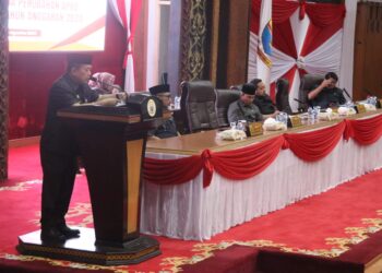Gubernur Al Haris Sampaikan Nota Pengantar Ranperda APBDP 2024