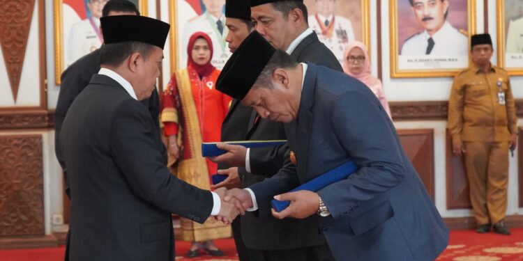 Kukuhkan Pjs Tiga Wilayah, Pesan Gubernur Al Haris: Jaga Sinergitas dan Kondusifitas Daerah