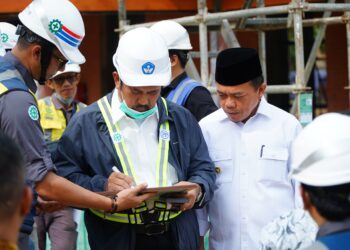 Gubernur Al Haris Dampingi Menteri Bappenas Tinjau Pembangunan Proyek Museum KBCN di Candi Muaro Jambi