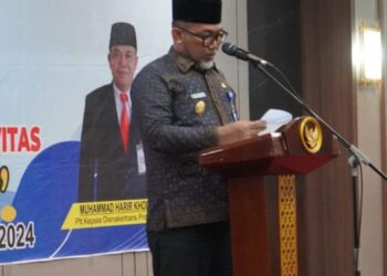 Pjs. Gubernur Sudirman Serahkan Anugerah Penghargaan Produktivitas Siddhakarya Tingkat Provinsi Jambi