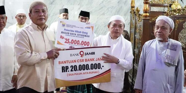 Safari Ramadhan di Merangin, Al Haris Santuni Anak Yatim dan Lansia