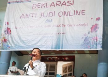 Gubernur Al Haris: Judi Online Dapat Merusak Mental dan Masa Depan Anak Bangsa