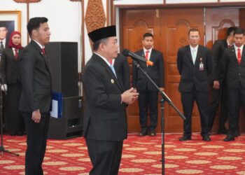 Gubernur Al Haris: Bupati Terpilih Harus Rangkul Semua Elemen Masyarakat